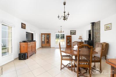 Maison - 176 m² - 5 pièces