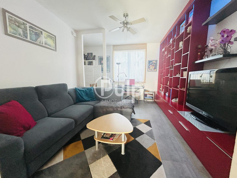 Maison - 107 m² - 6 pièces