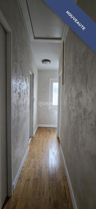 Maison - 98 m² - 5 pièces