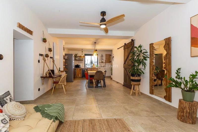 Maison - 127 m² - 5 pièces