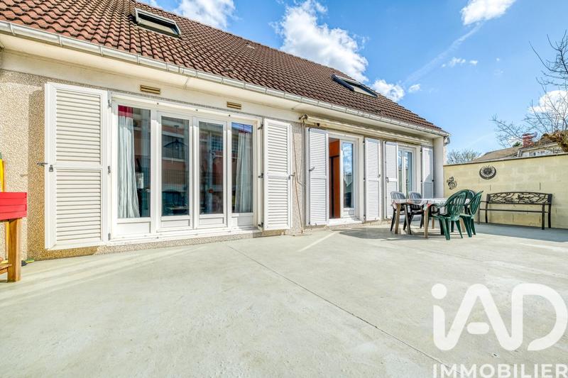 Maison - 135 m² - 7 pièces