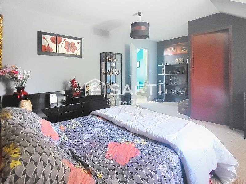 Maison - 150 m² - 5 pièces