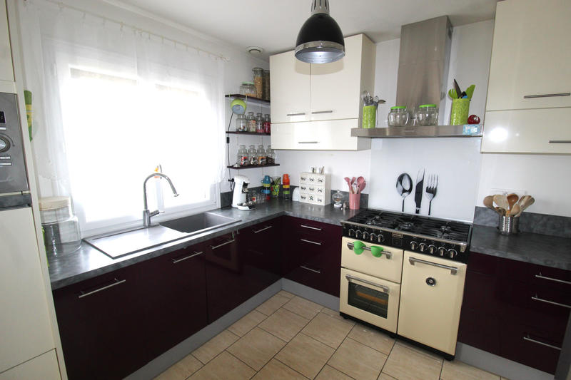 Maison - 150 m² - 7 pièces