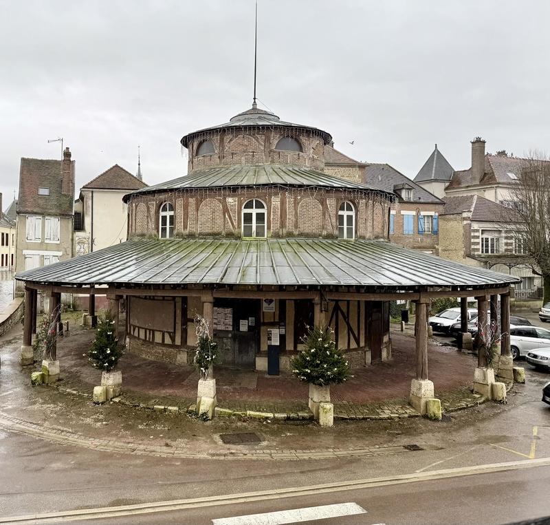 Local commercial - 330 m² - 7 pièces