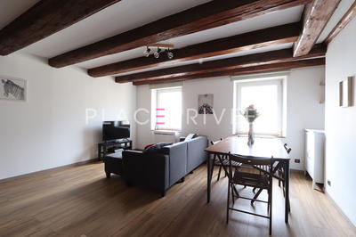 Appartement - 80 m² - 3 pièces