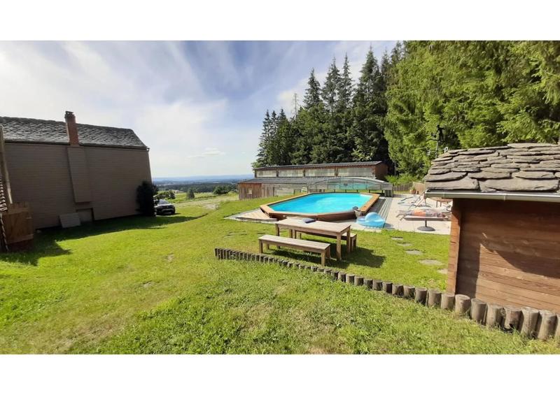 Maison - 180 m² - 6 pièces