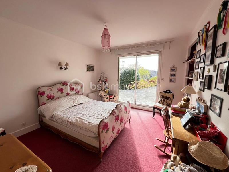 Maison d'architecte - 280 m² - 8 pièces