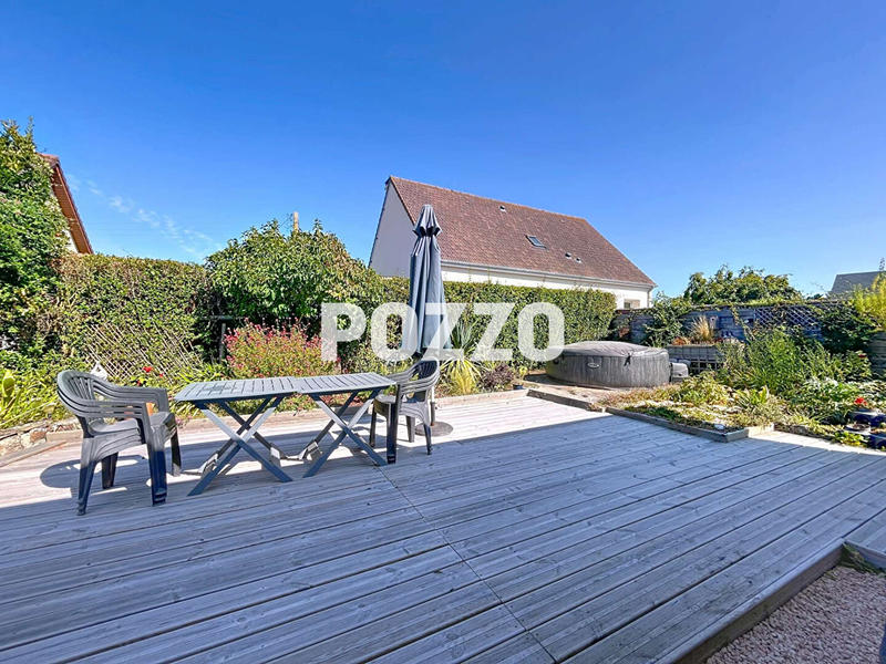 Maison - 94 m² - 5 pièces