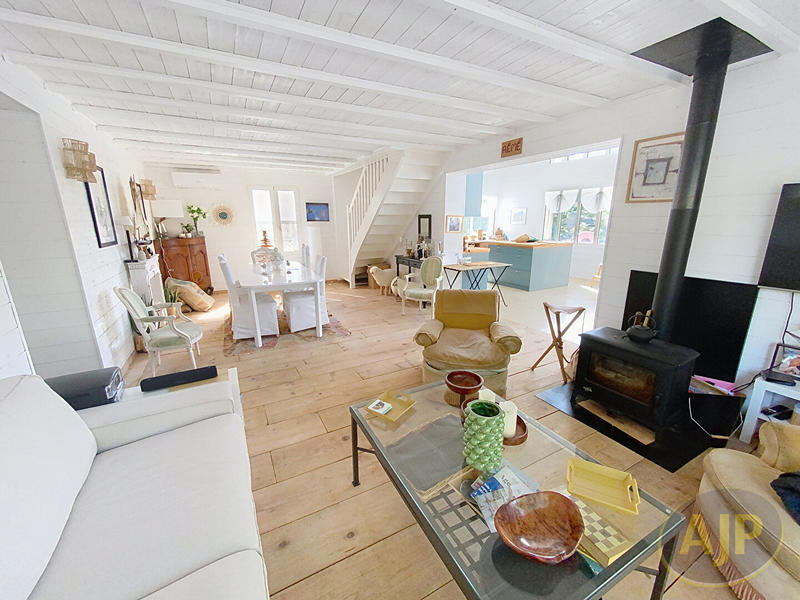 Maison - 174 m² - 7 pièces