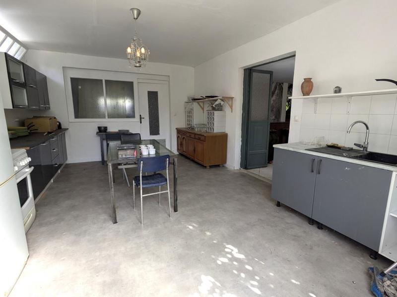 Maison - 206 m² - 8 pièces