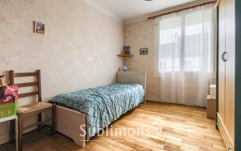 Maison - 93 m² - 5 pièces