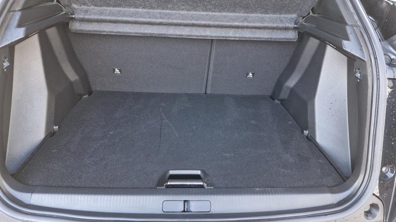 Peugeot 2008 Hybrid 145 E-Dcs6 Allure