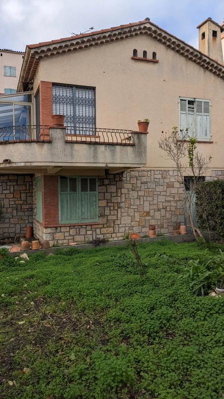 Maison - 160 m² - 5 pièces