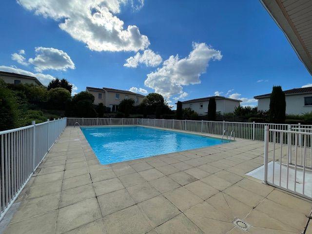 Maison - 84 m² - 4 pièces