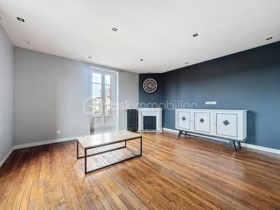 Maison en pierre - 123 m² - 4 pièces