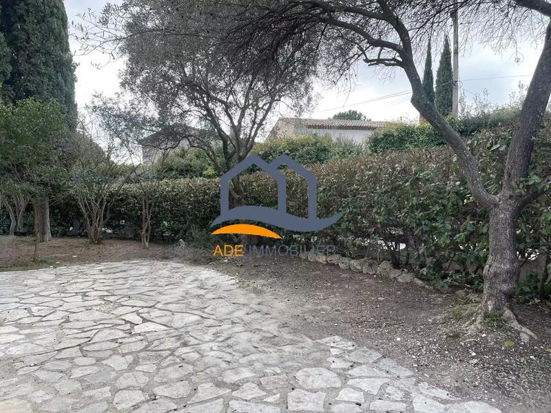 Villa - 140 m² - 5 pièces