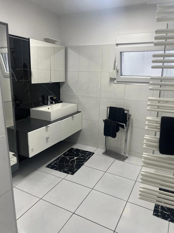 Maison - 266 m² - 7 pièces