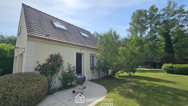 Maison - 203 m² - 8 pièces