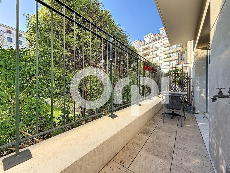 Appartement - 77 m² - 3 pièces