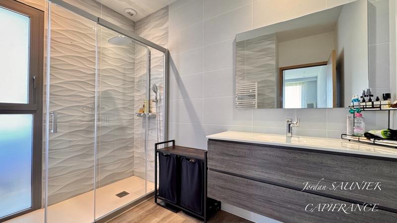 Villa - 150 m² - 6 pièces