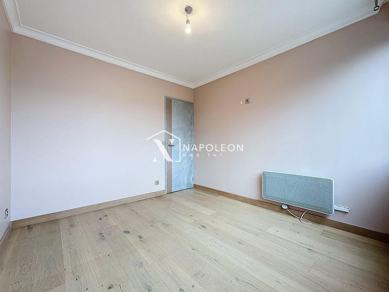 Appartement - 95 m² - 4 pièces