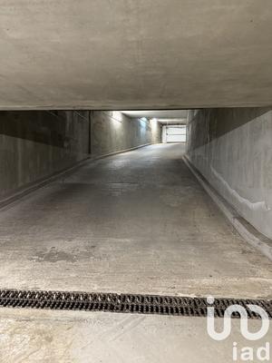 Parking - 12 m²