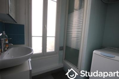 Chambre - 9 m² - 1 pièce