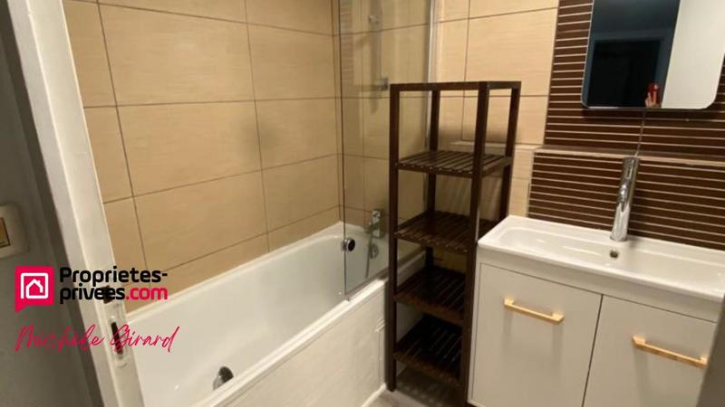 Appartement - 83 m² - 5 pièces