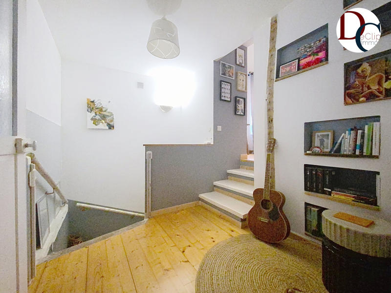 Maison - 178 m² - 7 pièces