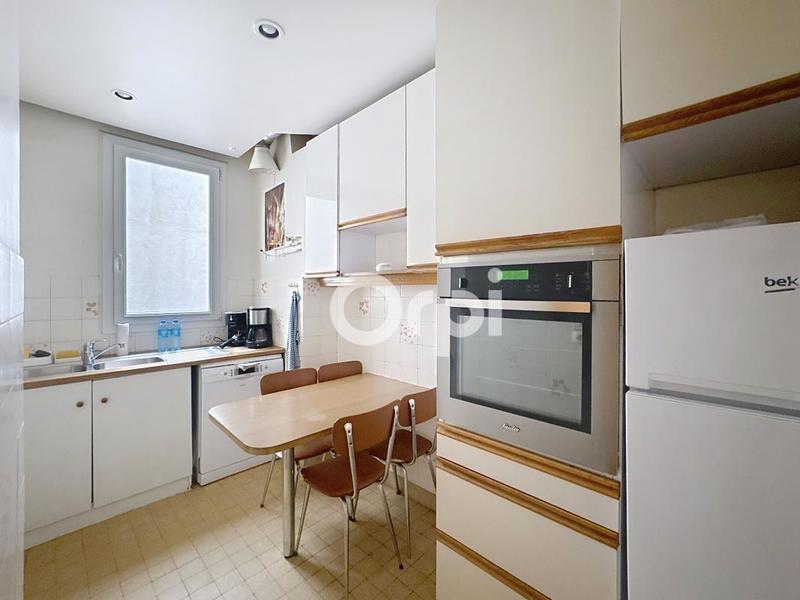 Appartement - 100 m² - 5 pièces