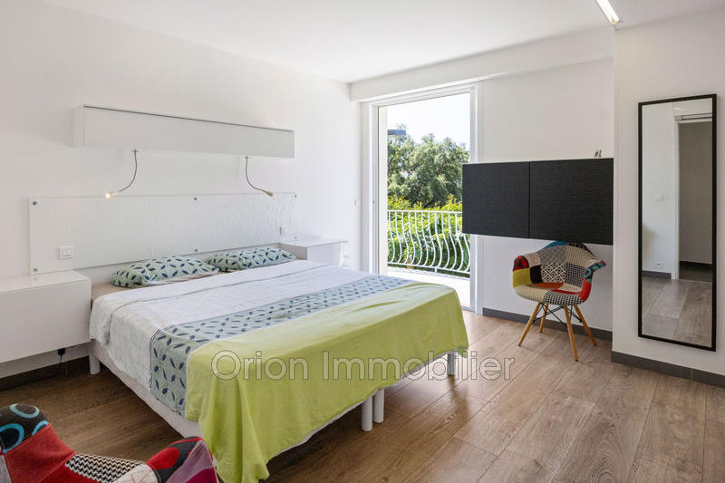 Maison - 215 m² - 6 pièces