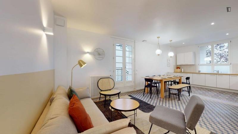 Chambre - 13 pièces