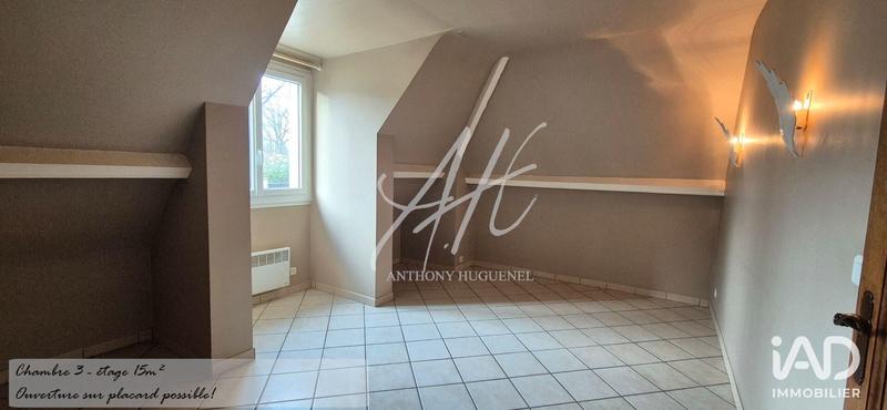 Maison - 256 m² - 6 pièces