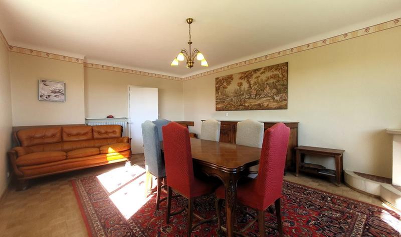 Maison - 140 m² - 6 pièces