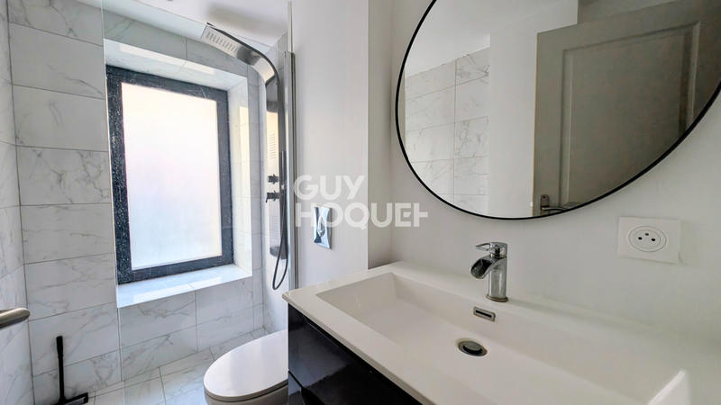 Maison - 97 m² - 6 pièces