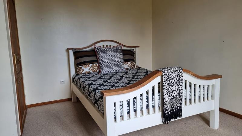 Maison - 198 m² - 14 pièces