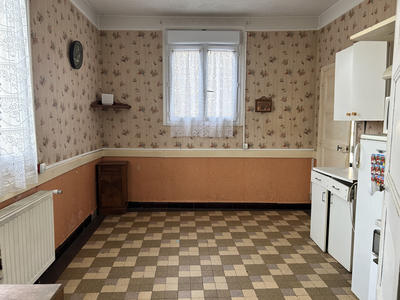 Maison - 146 m² - 7 pièces