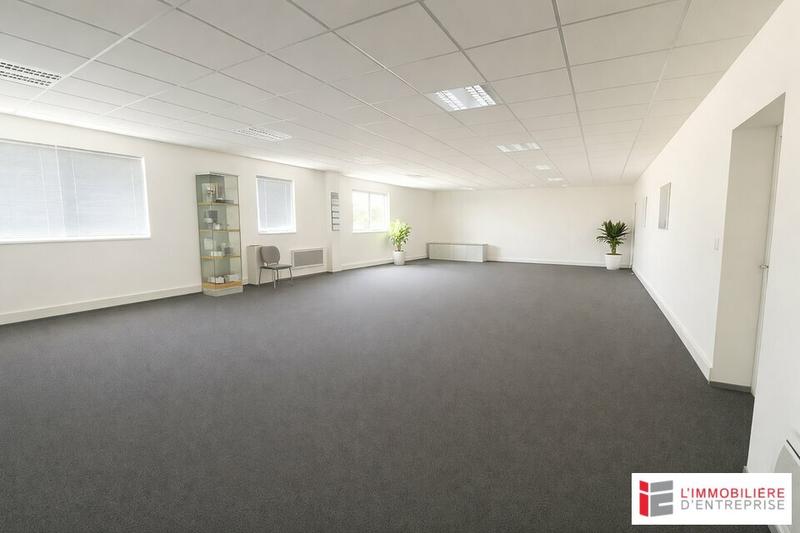 Local d'activité / Entrepôt - 4 668 m²