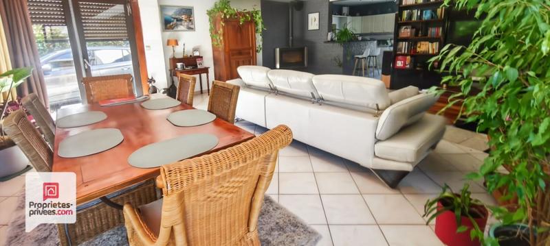 Maison - 145 m² - 7 pièces