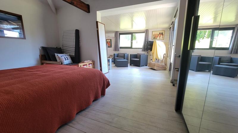 Maison contemporaine - 157 m² - 6 pièces