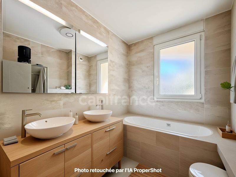 Appartement - 91 m² - 3 pièces