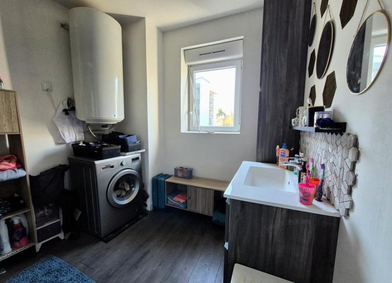 Immeuble - 180 m² - 7 pièces