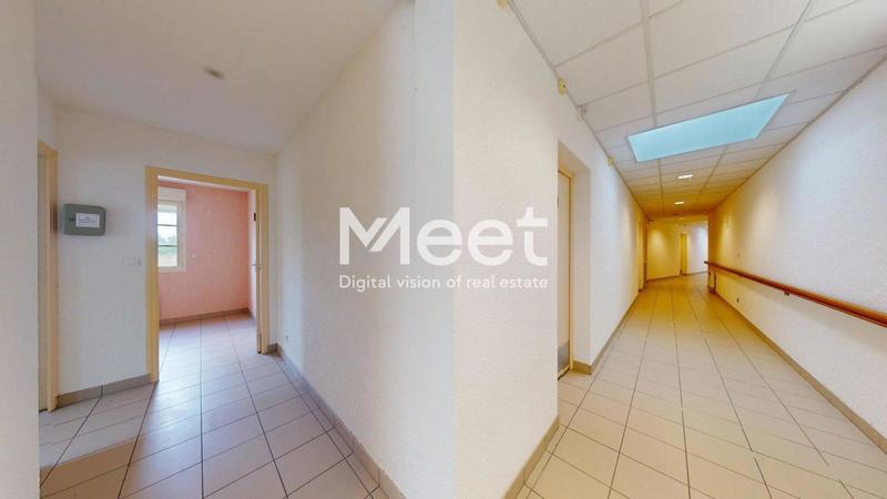 Local commercial - 790 m²