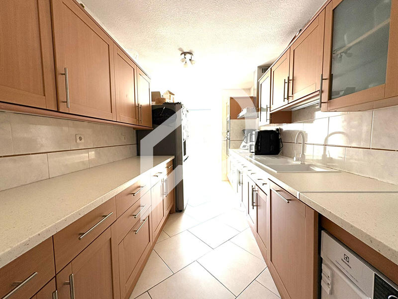 Appartement - 97 m² - 4 pièces