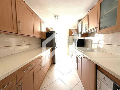 Appartement - 97 m² - 4 pièces