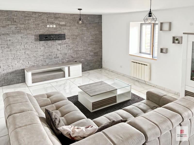 Maison - 96 m² - 4 pièces