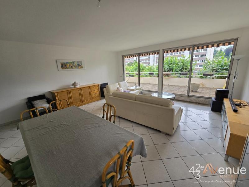 Appartement - 118 m² - 4 pièces