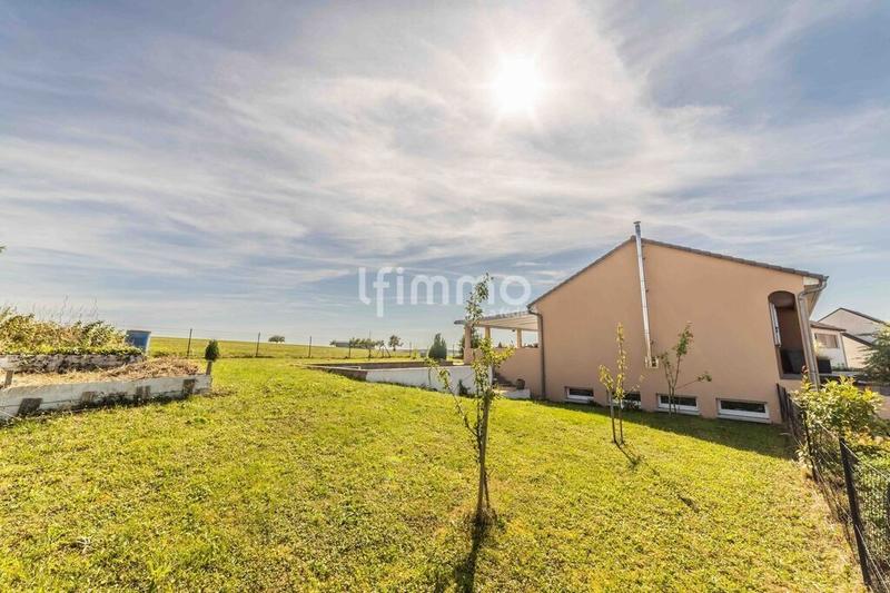 Maison - 106 m² - 5 pièces