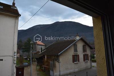 Studio - 25 m² - 2 pièces