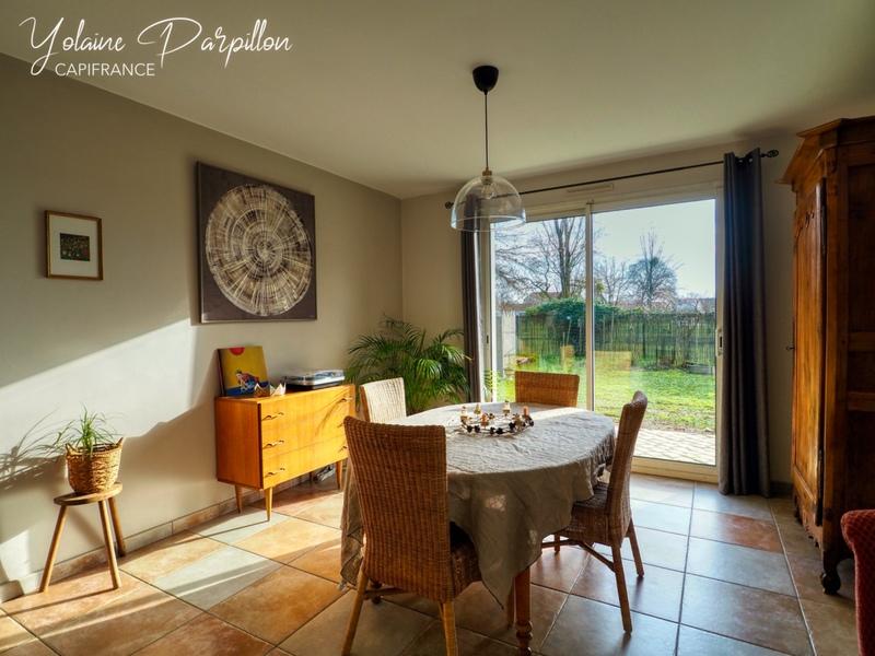 Maison - 136 m² - 8 pièces